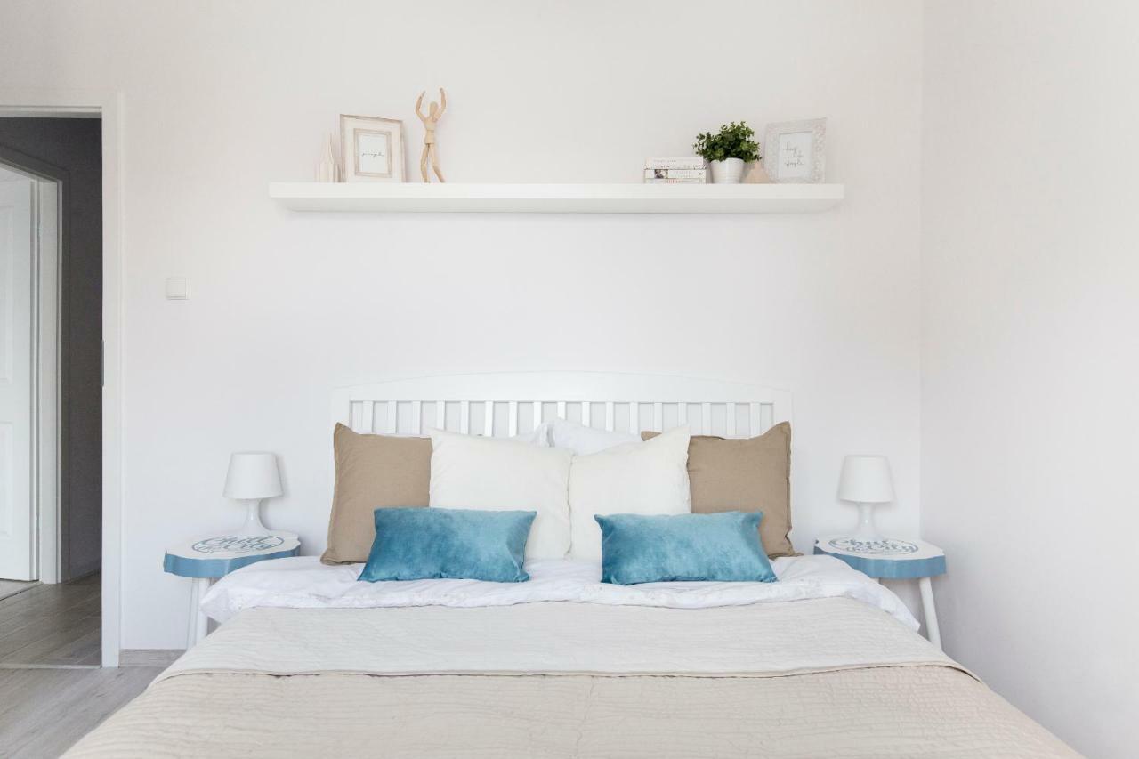 Apartament Blekitny | Chill And The City Apartments グダニスク エクステリア 写真